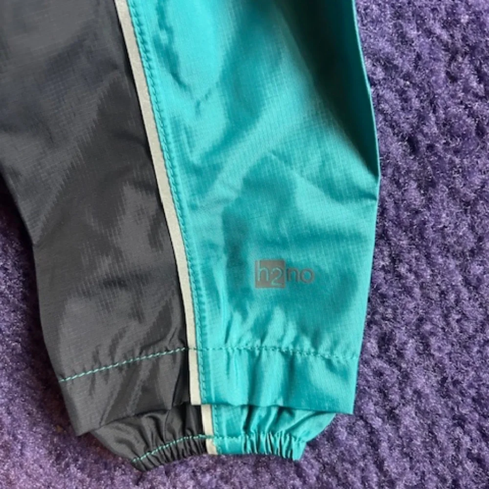 Patagonia Torrentshell One Piece Infant Rain Suit - size 3-6 Months - Picture 3 of 8